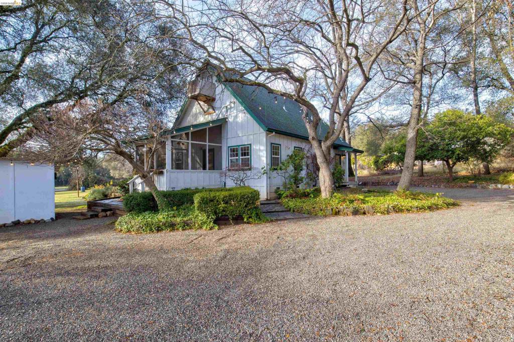 main property photo 86
