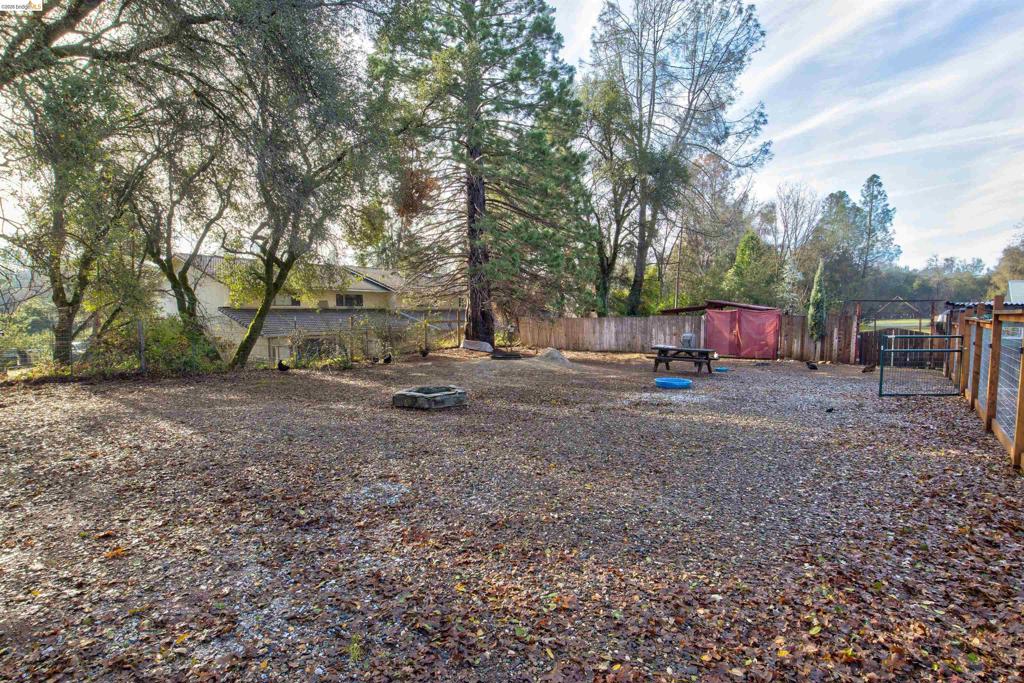 main property photo 94