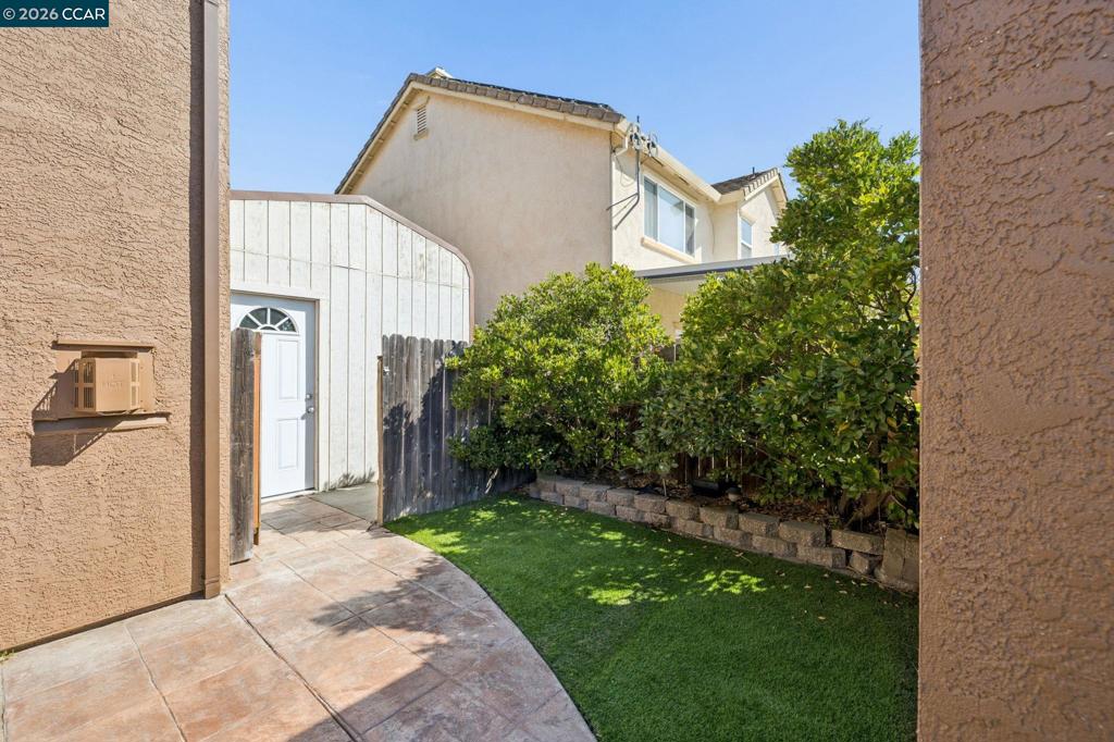 main property photo 45