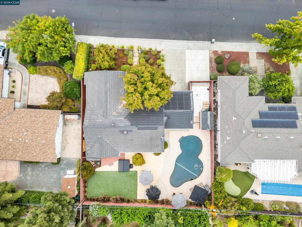 main property photo 61