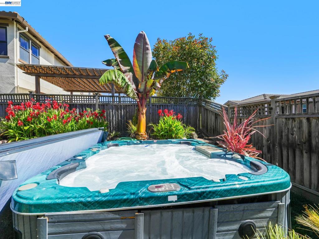 main property photo 57