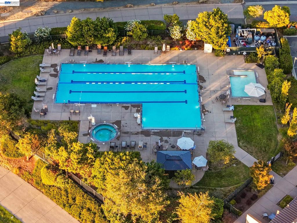 main property photo 80