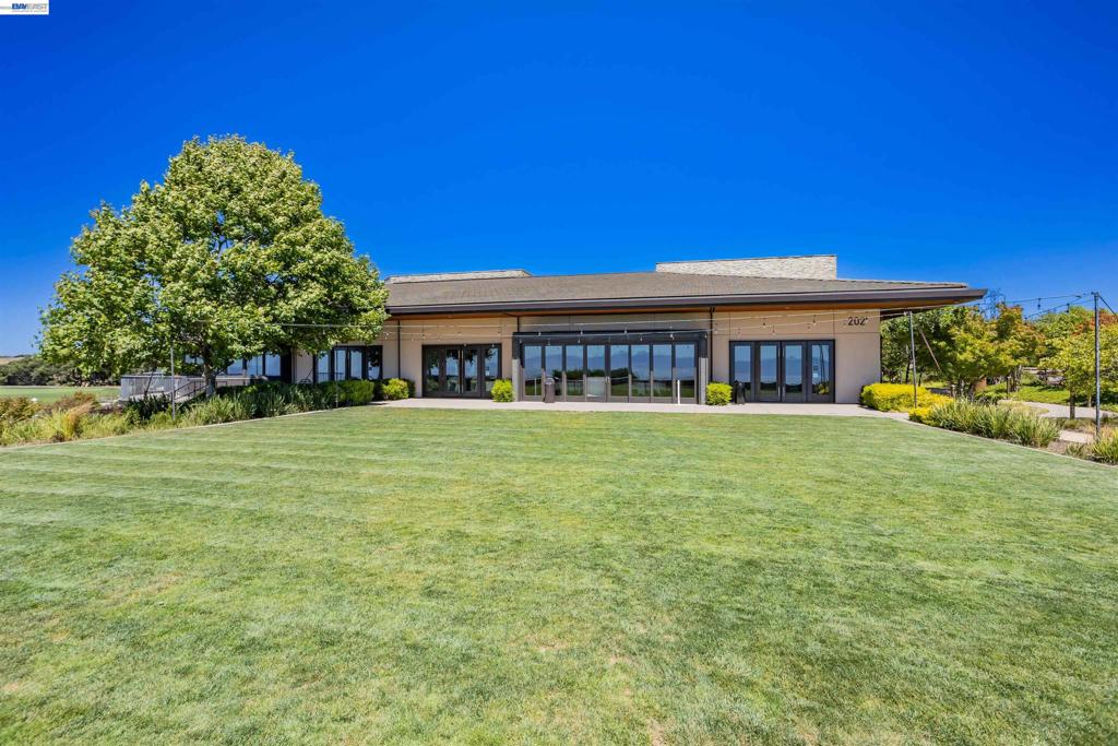 main property photo 91