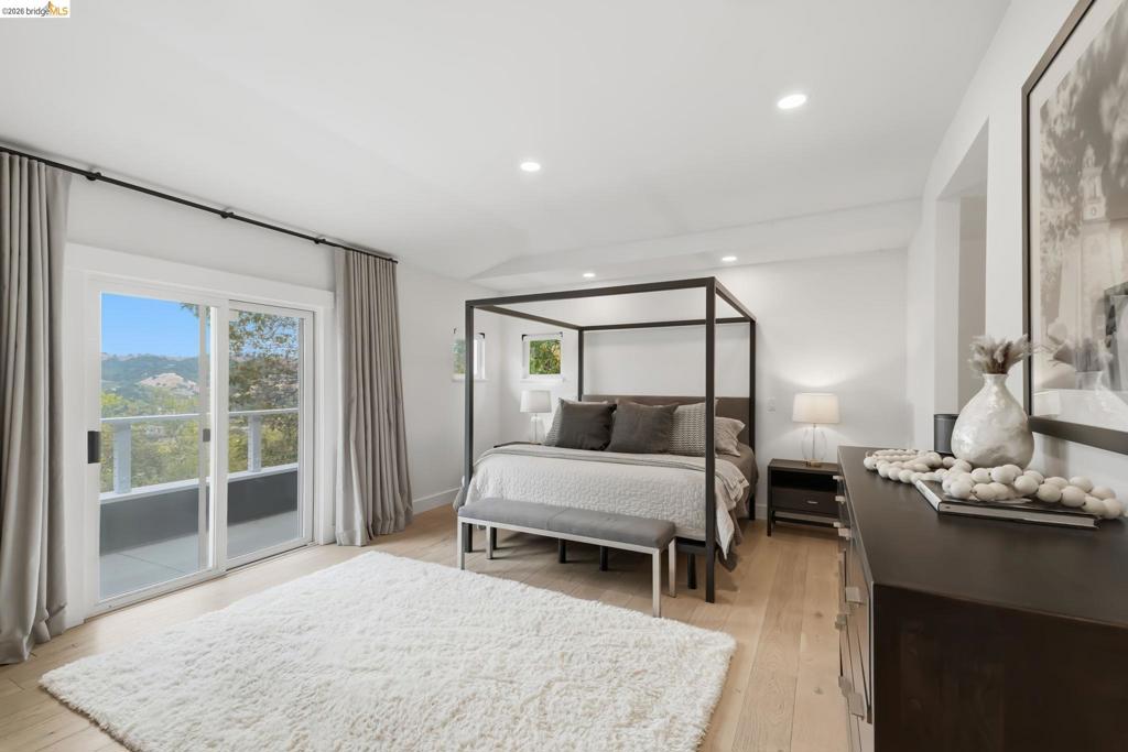 main property photo 70