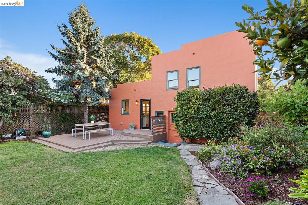 main property photo 43