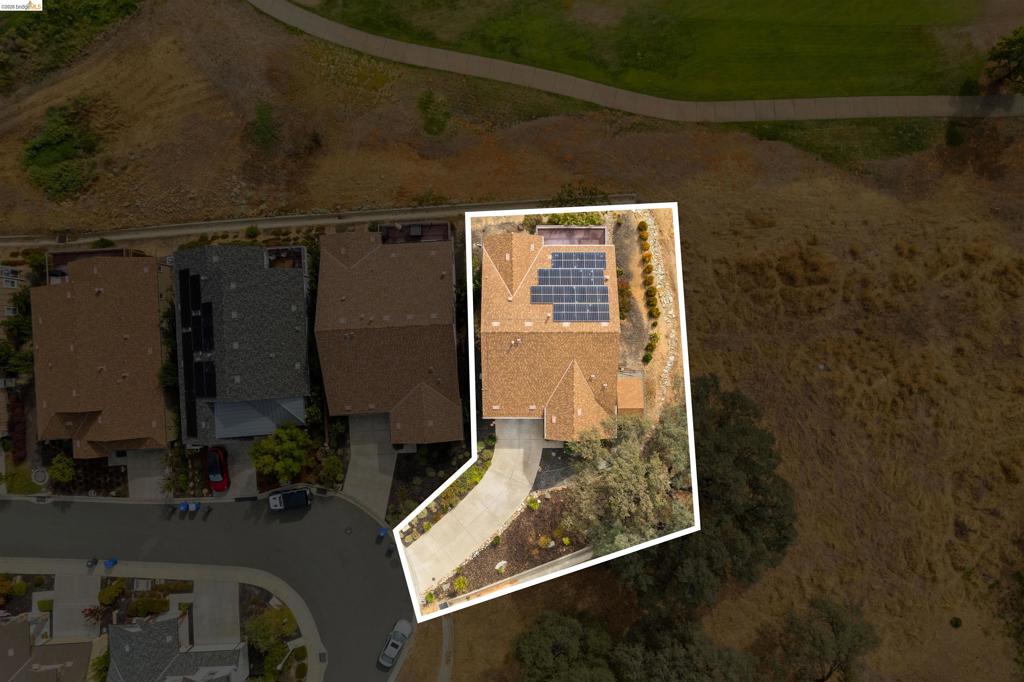 main property photo 53