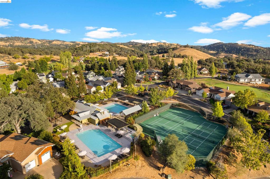 main property photo 66