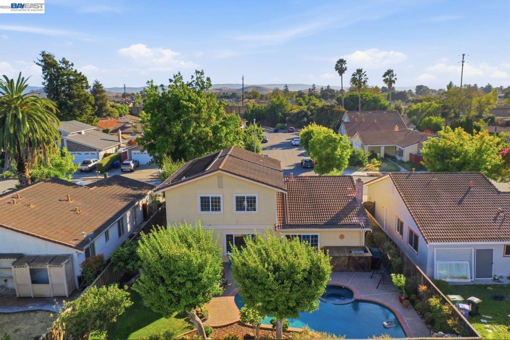 main property photo 59