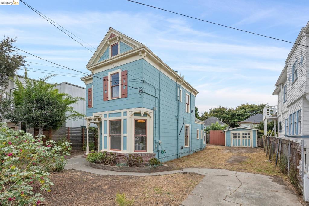 main property photo 39