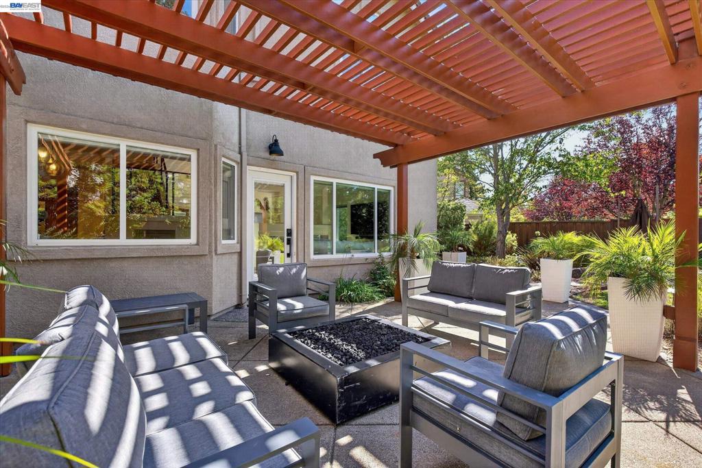 main property photo 44