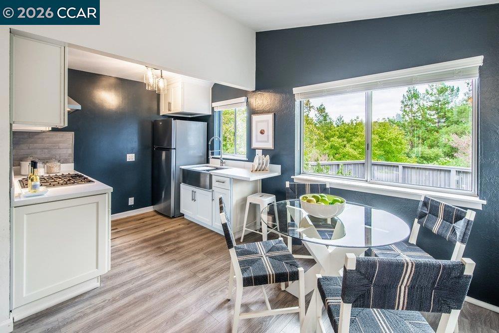 main property photo 76