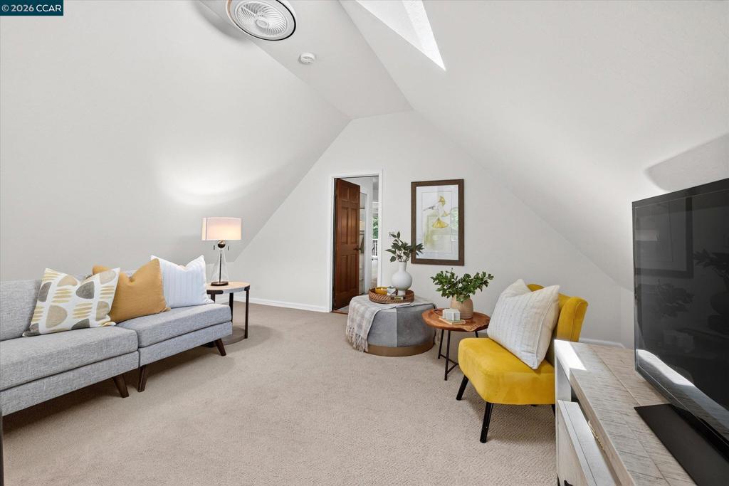 main property photo 75