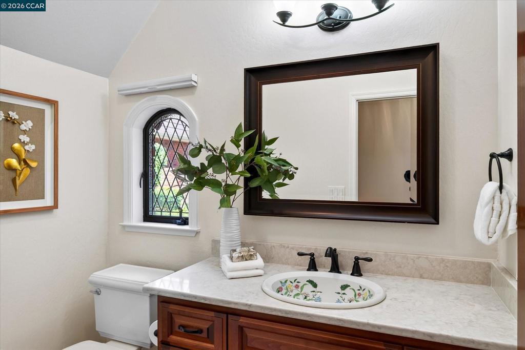 main property photo 79