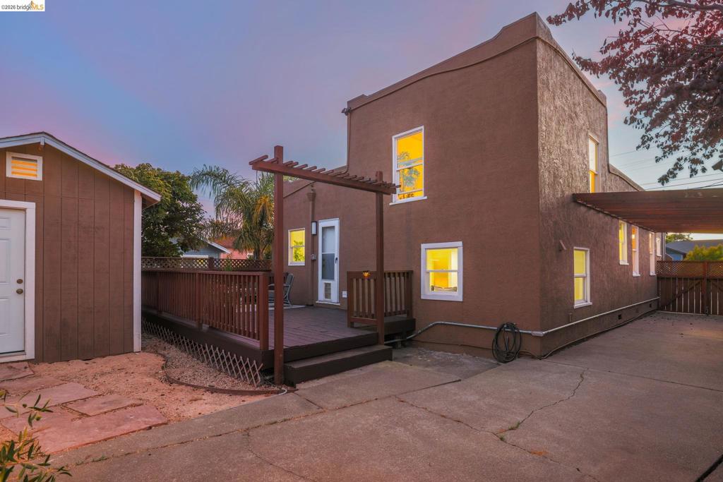 main property photo 27