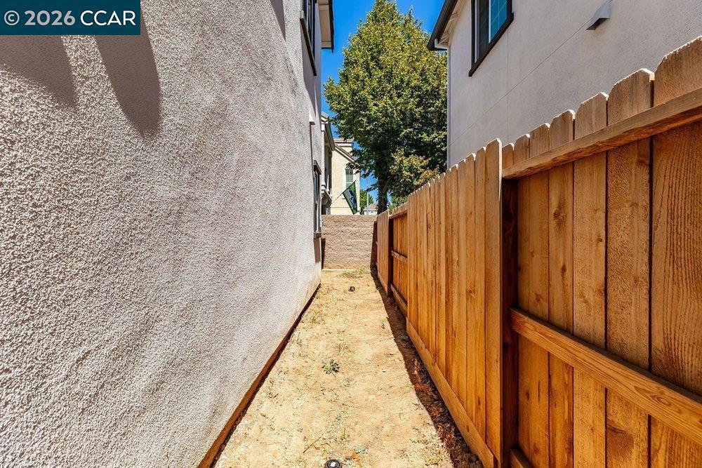 main property photo 60