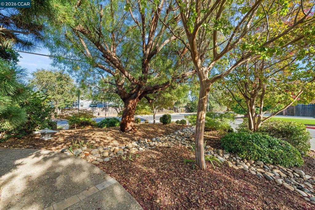 main property photo 68