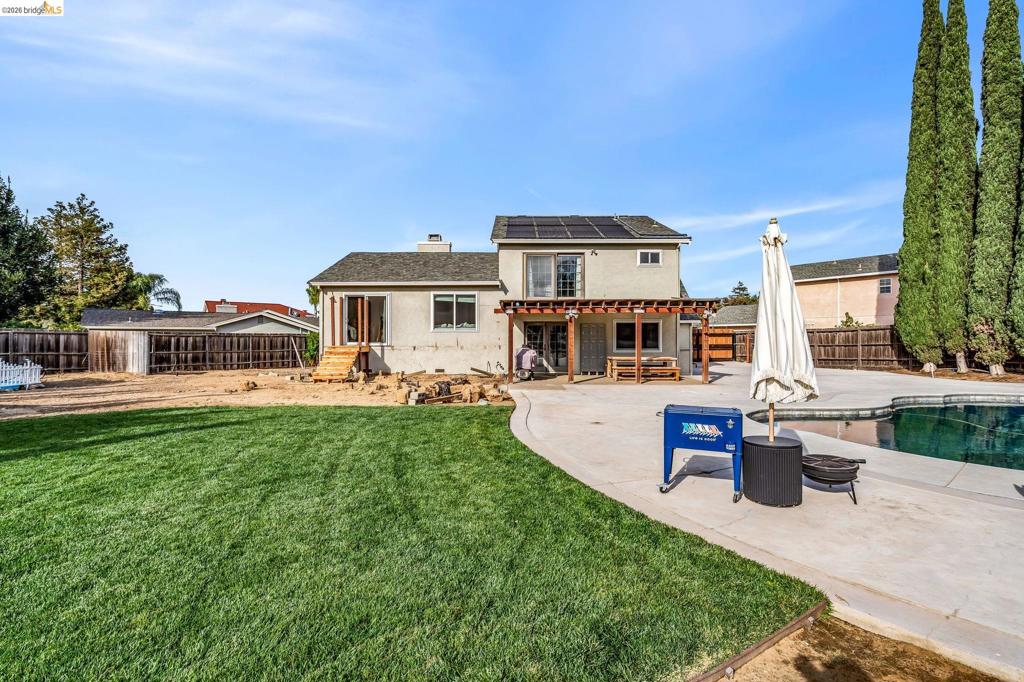 main property photo 45