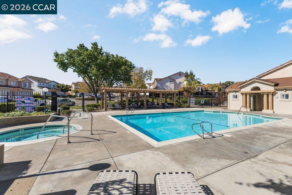 main property photo 45