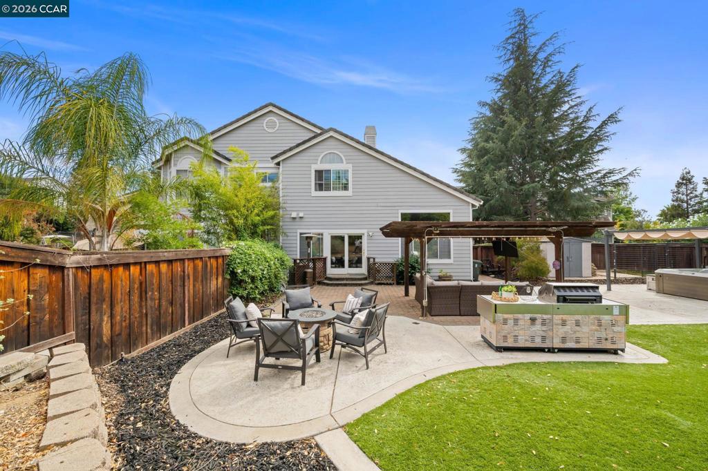 main property photo 45