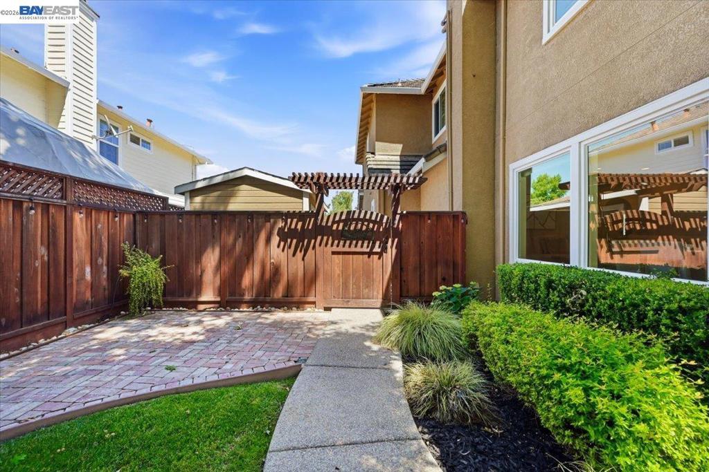 main property photo 70