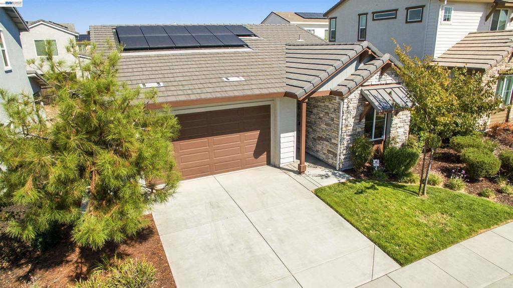 main property photo 63