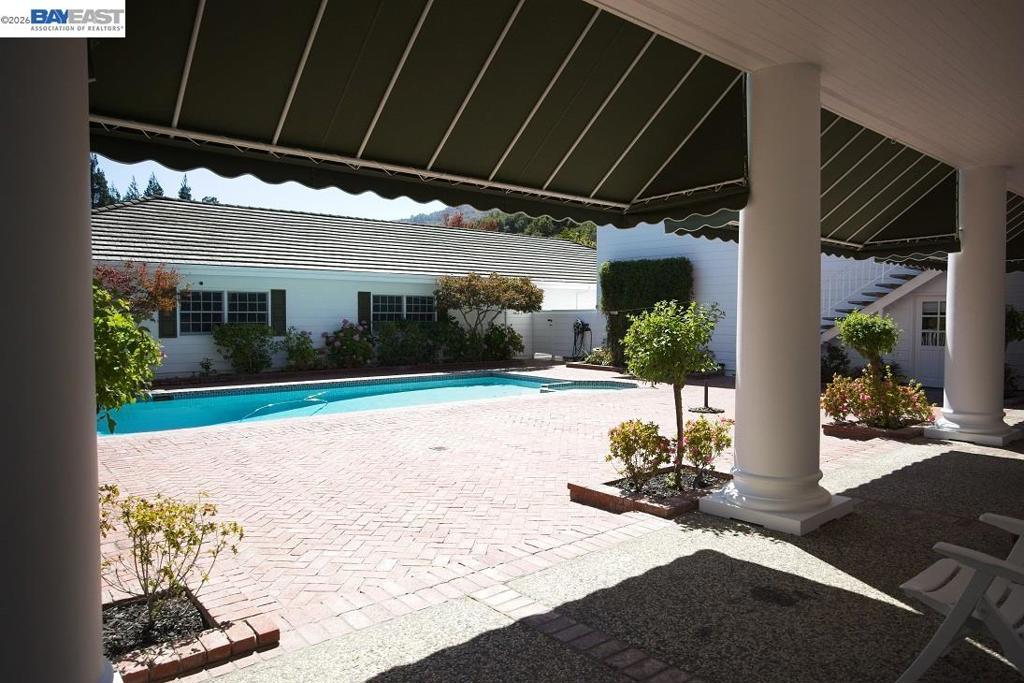 main property photo 43