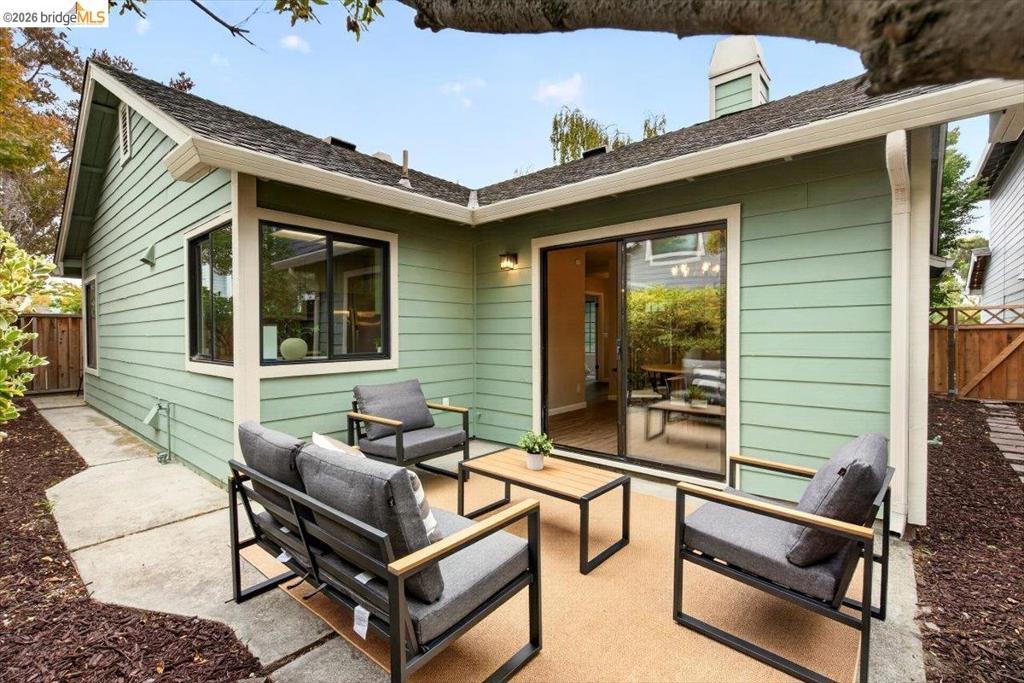 main property photo 74