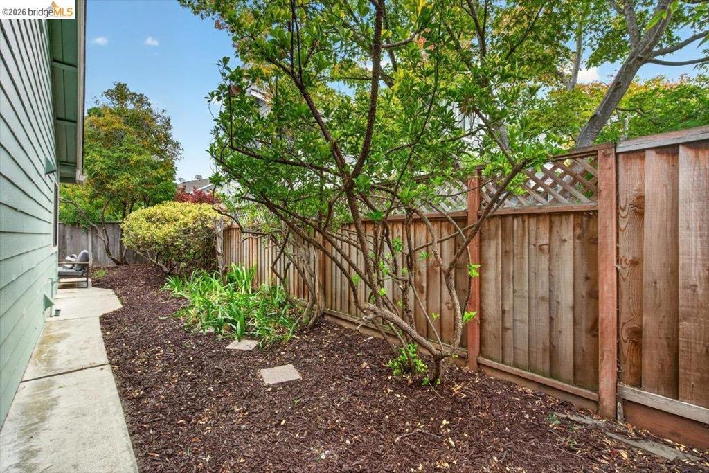 main property photo 77