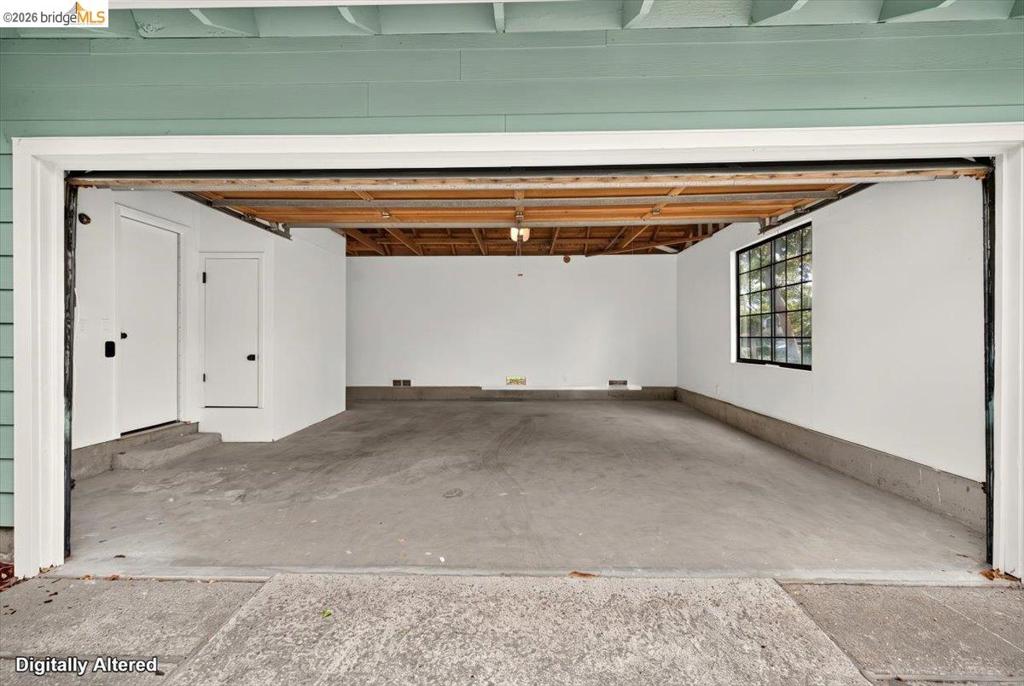 main property photo 79