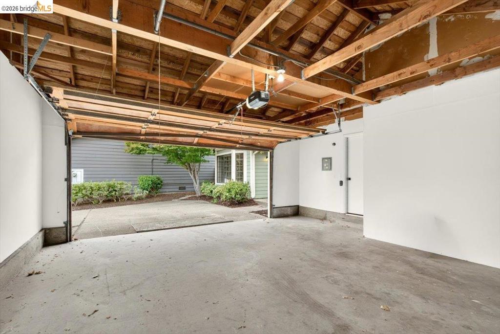 main property photo 80