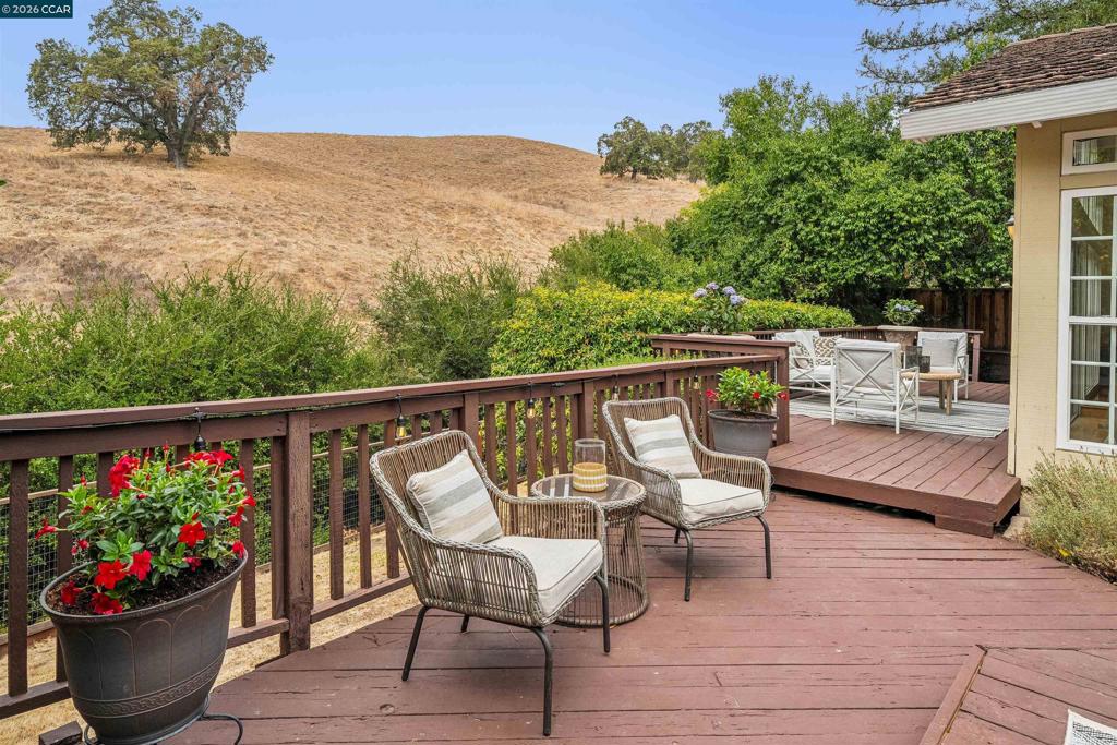 main property photo 68