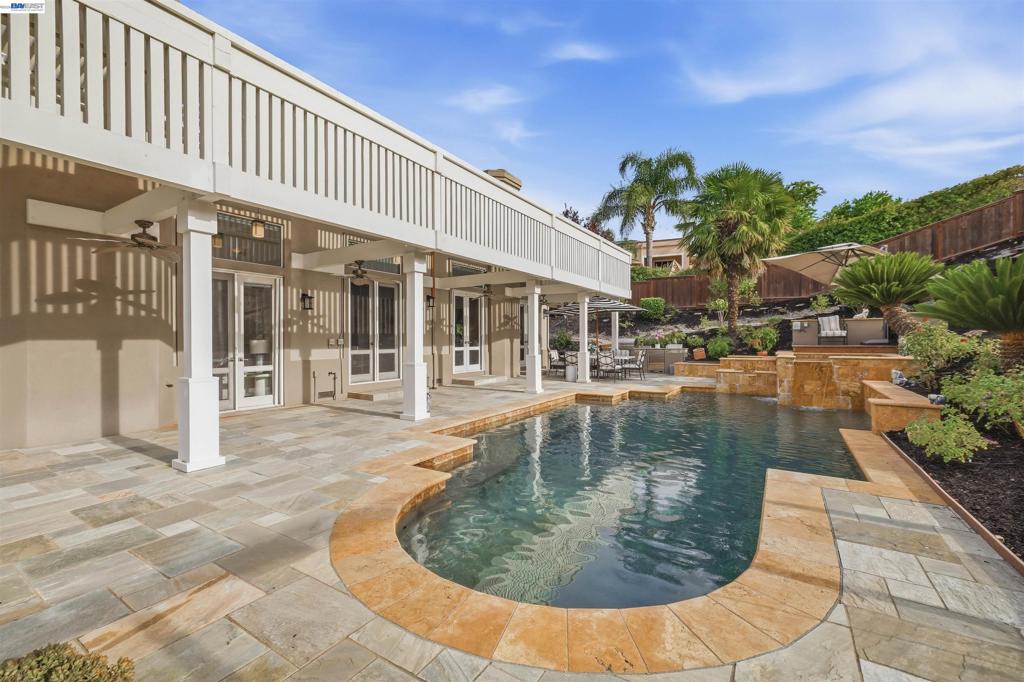 main property photo 62