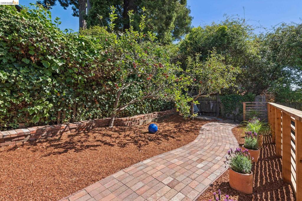 main property photo 77