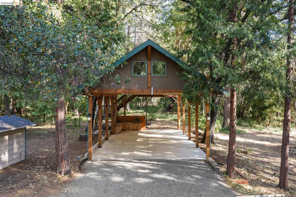 main property photo 80