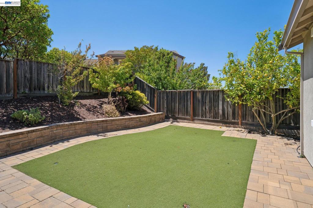 main property photo 64