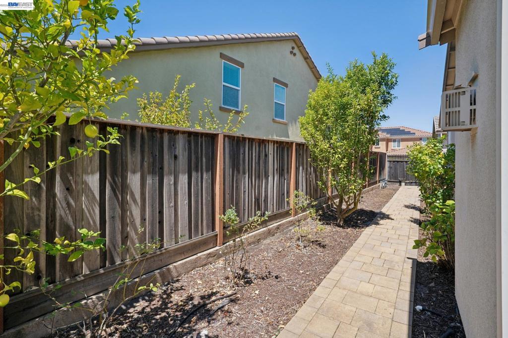 main property photo 65