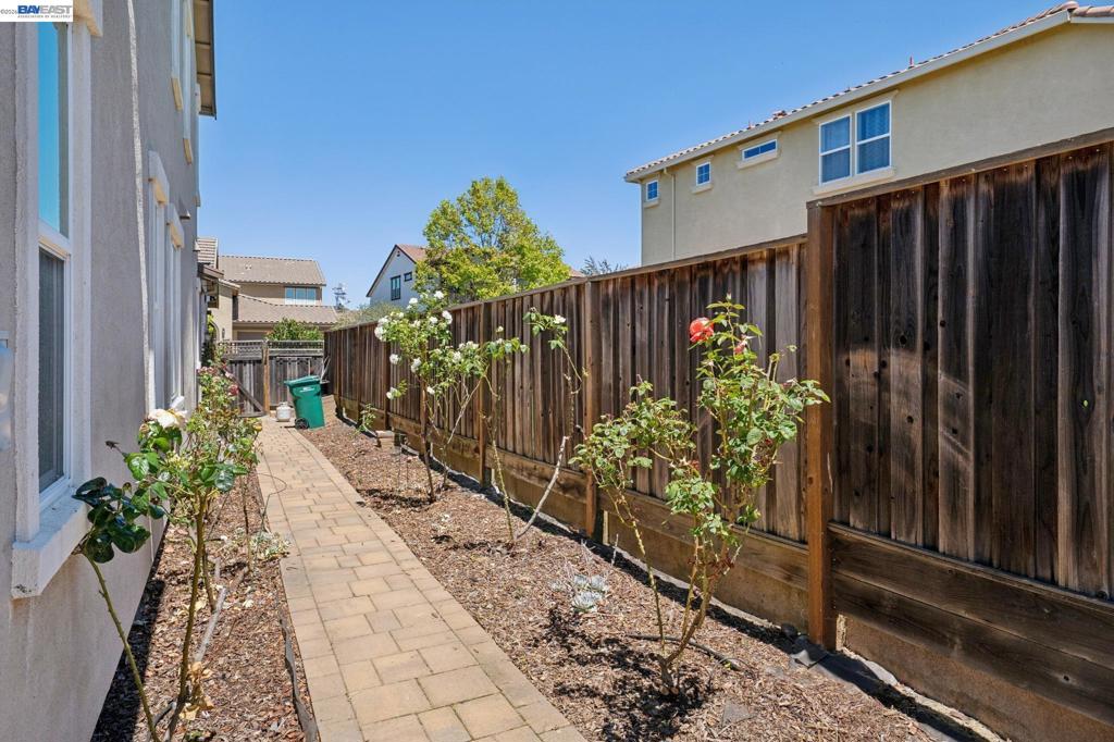 main property photo 71