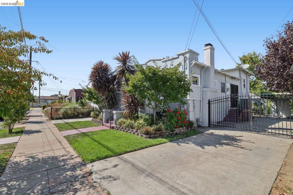 main property photo 51