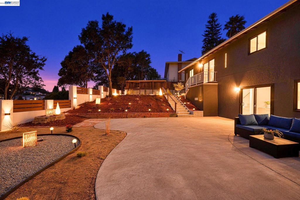 main property photo 86