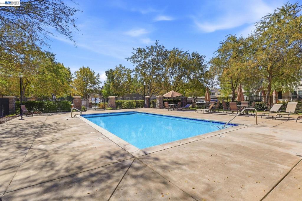 main property photo 57