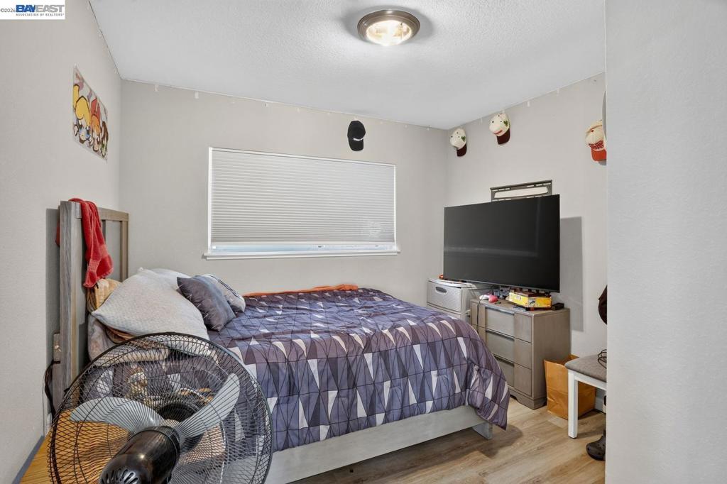 main property photo 67