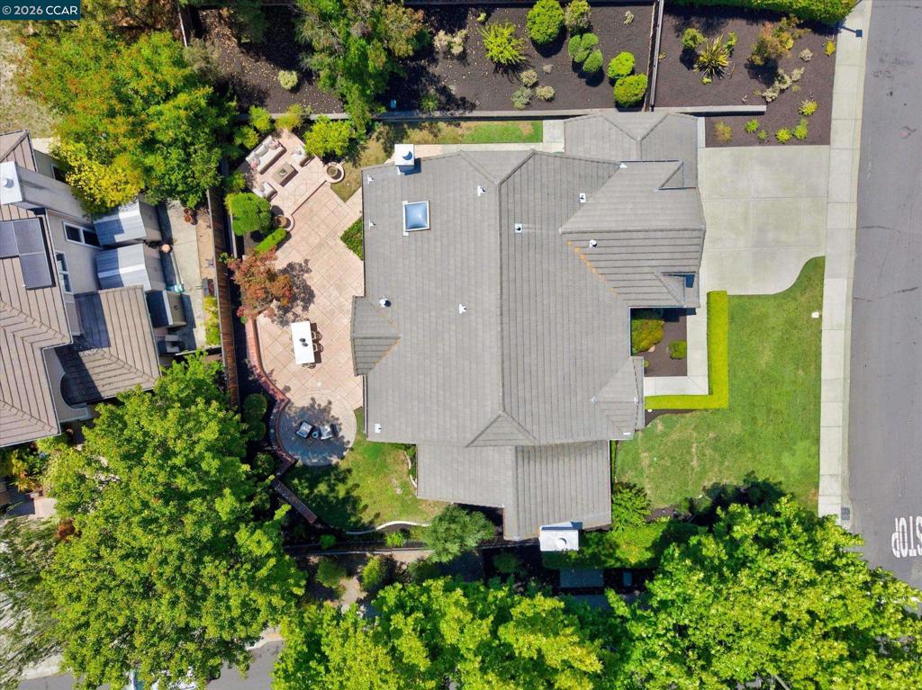 main property photo 69