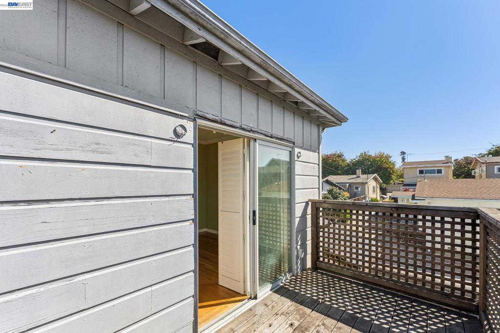 main property photo 68