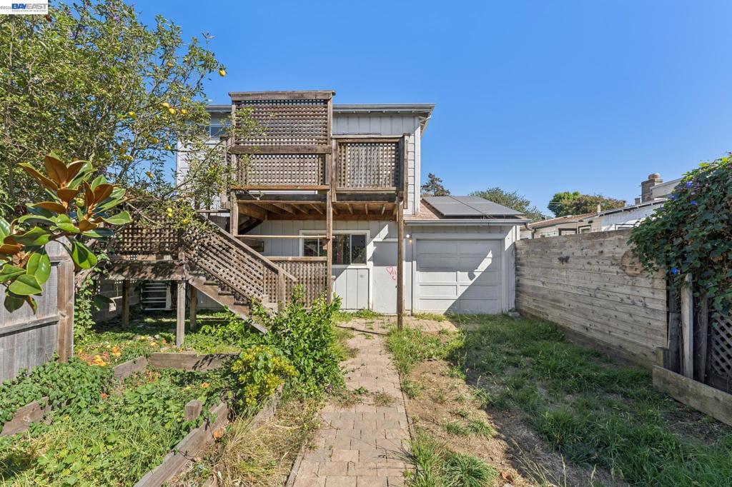 main property photo 74
