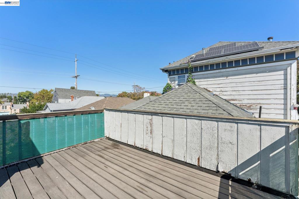 main property photo 77