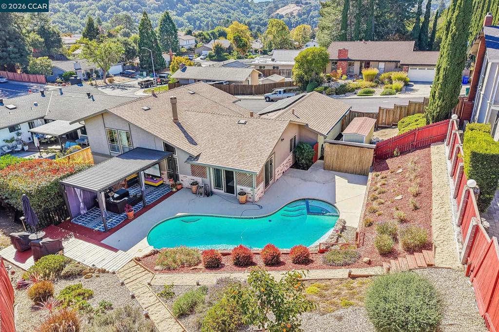 main property photo 57
