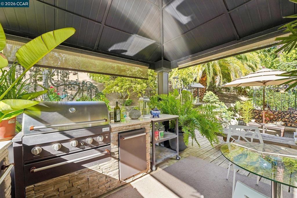 main property photo 66