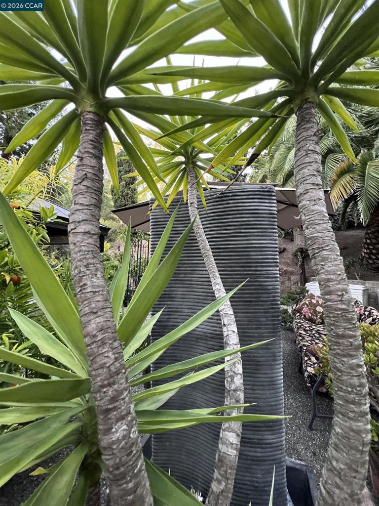 main property photo 78