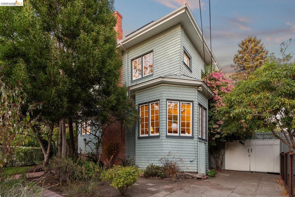 main property photo 42