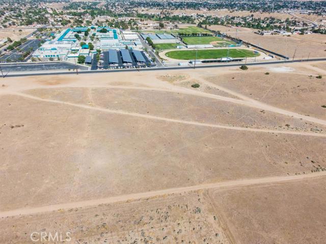 main property photo 8